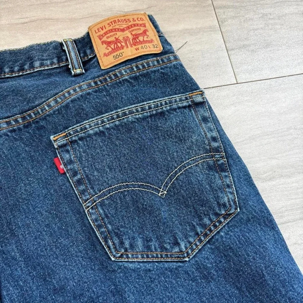 Levis 550 Relaxed Fit Blue Denim Jeans Mens 40x32 00550-4886